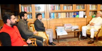President Kashmir Jurists Adv altaf Ganderbali,and Khadi India Peerzada Tafazul meets Hon’ble Lieutenant Governo