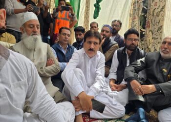 Ashok Koul, Sunil Sharma, Ravinder Raina Visit Pahalgam Martyr Syed Aadil’s Family to Offer Condolences