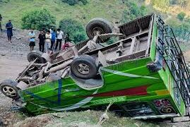 10 Injured In Minibus Accident In Rajouri