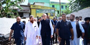 CM Omar Abdullah Visits Poonch, Assures Support to Victims of Cross-Border Shelling