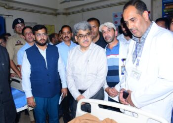 Chief Secretary Visits Shelling Hit Border Village; Reviews Relief Measures