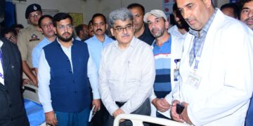 Chief Secretary Visits Shelling Hit Border Village; Reviews Relief Measures