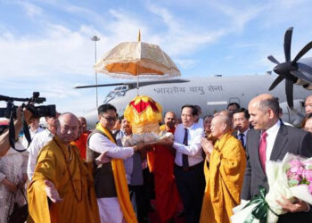 Holy Relics of Lord Buddha accompanied by Minority Affairs and Parliamentary Affairs Minister Shri Kiren Rijiju Arrives in Vietnam