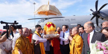 Holy Relics of Lord Buddha accompanied by Minority Affairs and Parliamentary Affairs Minister Shri Kiren Rijiju Arrives in Vietnam
