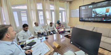 CM Omar Abdullah visits Tangdhar to Assess Situation