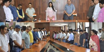 Reasi Administration Observes Two-Minute Silence to Pay Tribute to ADDC Rajouri and others who Lost their Lives