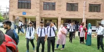 10-days summer break for Kashmir college from June-24