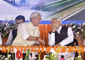 Hon’ble Prime Minister dedicates the iconic Chenab Bridge, Anji rail bridge and Udhampur-Srinagar-Baramulla Rail Link (USBRL) project to the nation, flags off Vande Bharat Trains connecting Kashmir to Kanyakumari