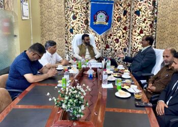 Hon’ble MP Mr. Aga Syed Ruhullah Mehdi visits CUKashmir