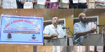 Jammu & Kashmir Teachers Forum Ganderbal Honours Dedicated Employees from Various Departments.
