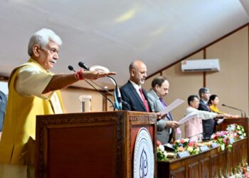 Youth Key to J&K’s Transformation: LG Manoj Sinha at Viksit Bharat Yuva Connect at IUST
