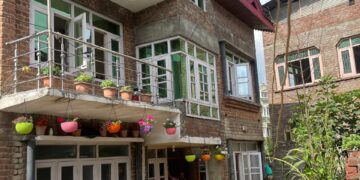 Srinagar Police Continues Crackdown on Drug Peddlers : Attaches Property Worth ₹ 55 Lakhs  Under the NDPS Act