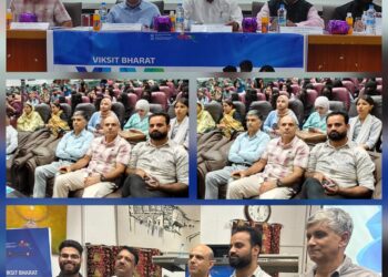 Viksit Bharat Yuva Connect Programme Engages Youth at University of Kashmir
