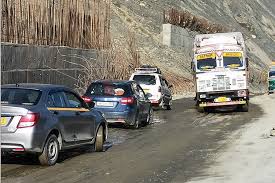 NH Closure Triggers Price Hike in Kashmir