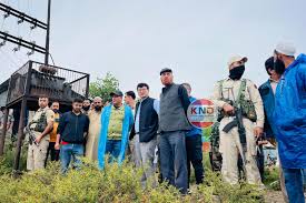 Jehlum, Wullar Flow Close to Alert Mark, Families Shifted to Safer Places in Sopore