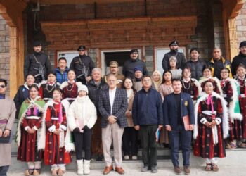 LG Ladakh flags off delegates for National Youth Festival 2026