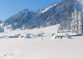 40 Soldiers among 60 Rescued from Snowbound Stretch in J&K’s Doda