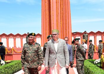 CM Rededicates Renovated War Memorial, Attends 78th Raising Day of JAK LI Regimental Centre
