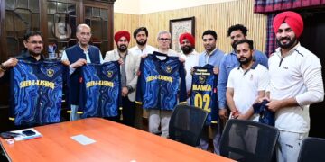 CM Omar Abdullah unveils Sher-i-Kashmir Cricket Club jersey, Releases wildlife Publication