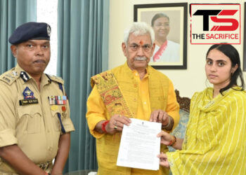LG Manoj Sinha Hands Over Appointment Letter to Martyr SI Deepak Sharma’s Wife Under Rehabilitation Scheme.
