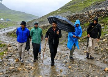 Secretary RDD Reviews Sanitation Services for SANJY 2026 along Pahalgam Axis